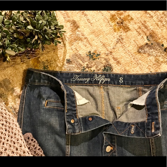 Tommy H Jean Miniskirt - Picture 2 of 3